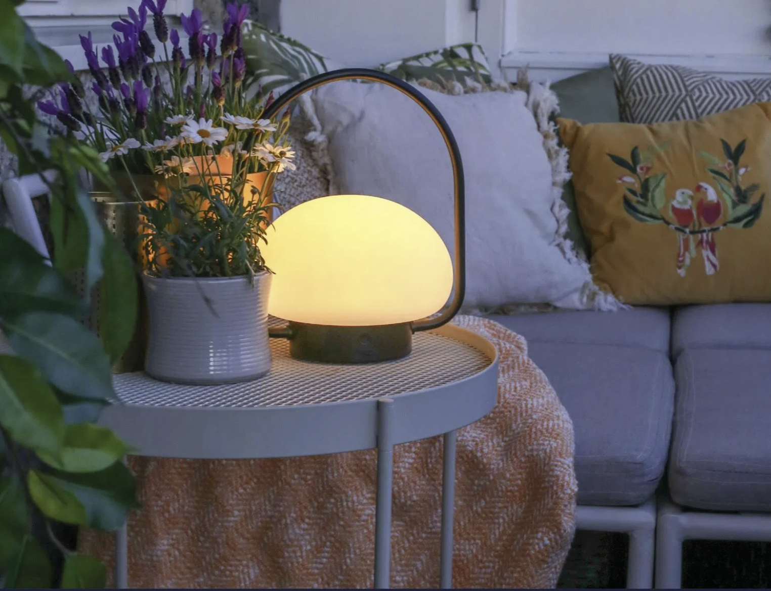 Lighting Tips to Turn Your Conservatory into a Nighttime Sanctuary